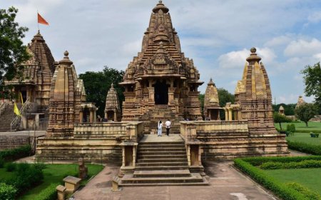 Khajuraho Tour Packages: Immerse in Madhya Pradesh Culture