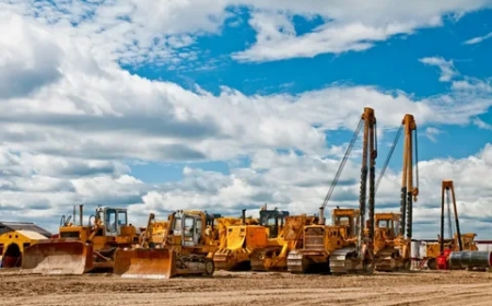 Moving the Unmovable — The Craft and Precision of Heavy Equipment Rigging