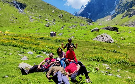 Hampta Pass Trek: A Beautiful Himalayan Adventure