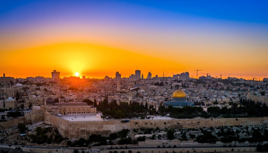 Sunset in Jerusalem: A Timeless Symphony of Light and Spirit